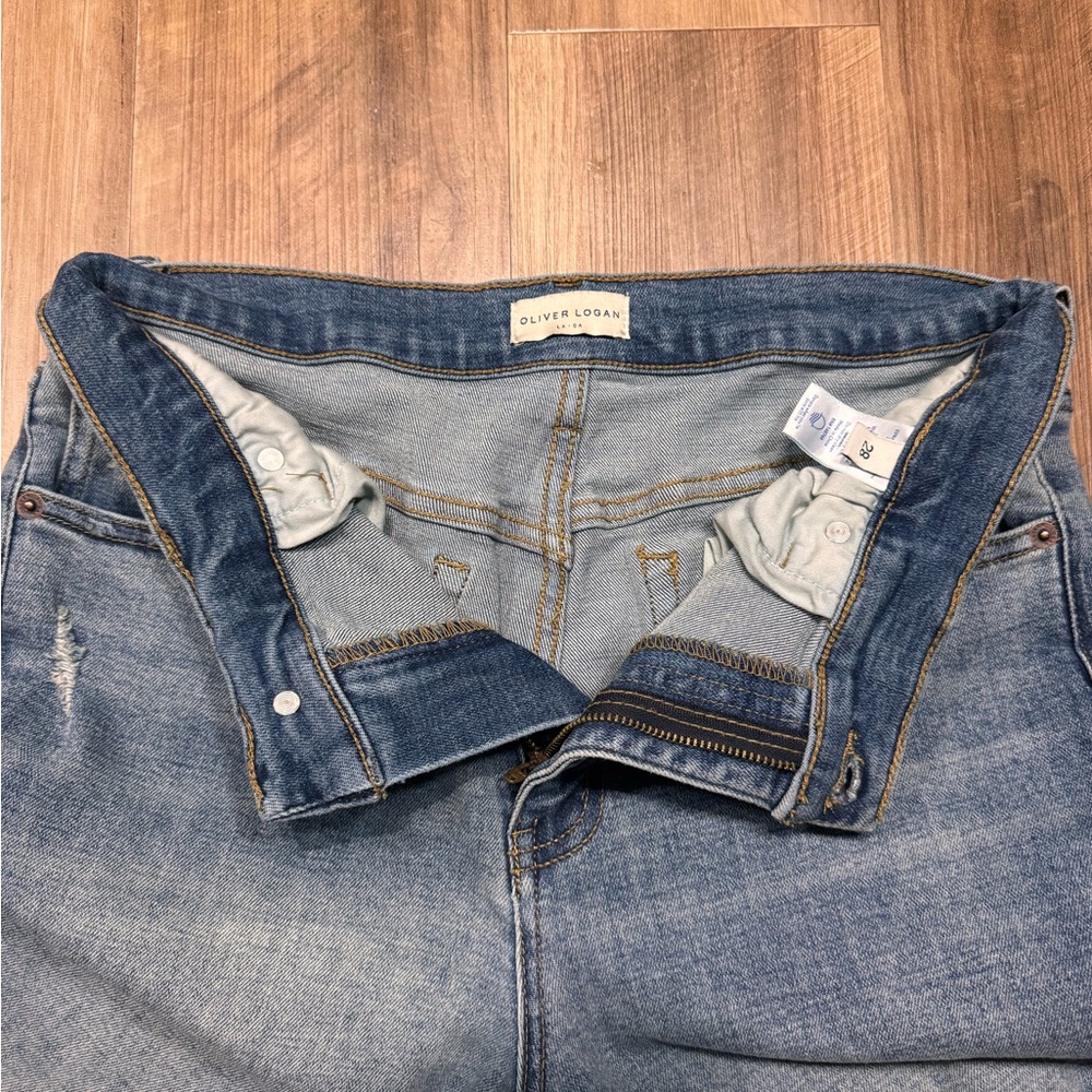 Oliver Logan Denim Crosby Relaxed Taper Straight Jeans, 28x30 Light Distress - Picture 12 of 16
